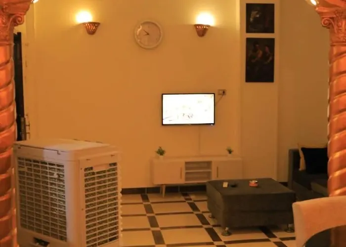 Casa De *